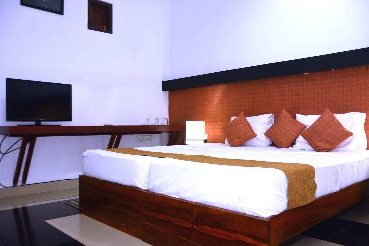 Rainbow Beach Hotel Νεγκόμπο Εξωτερικό φωτογραφία